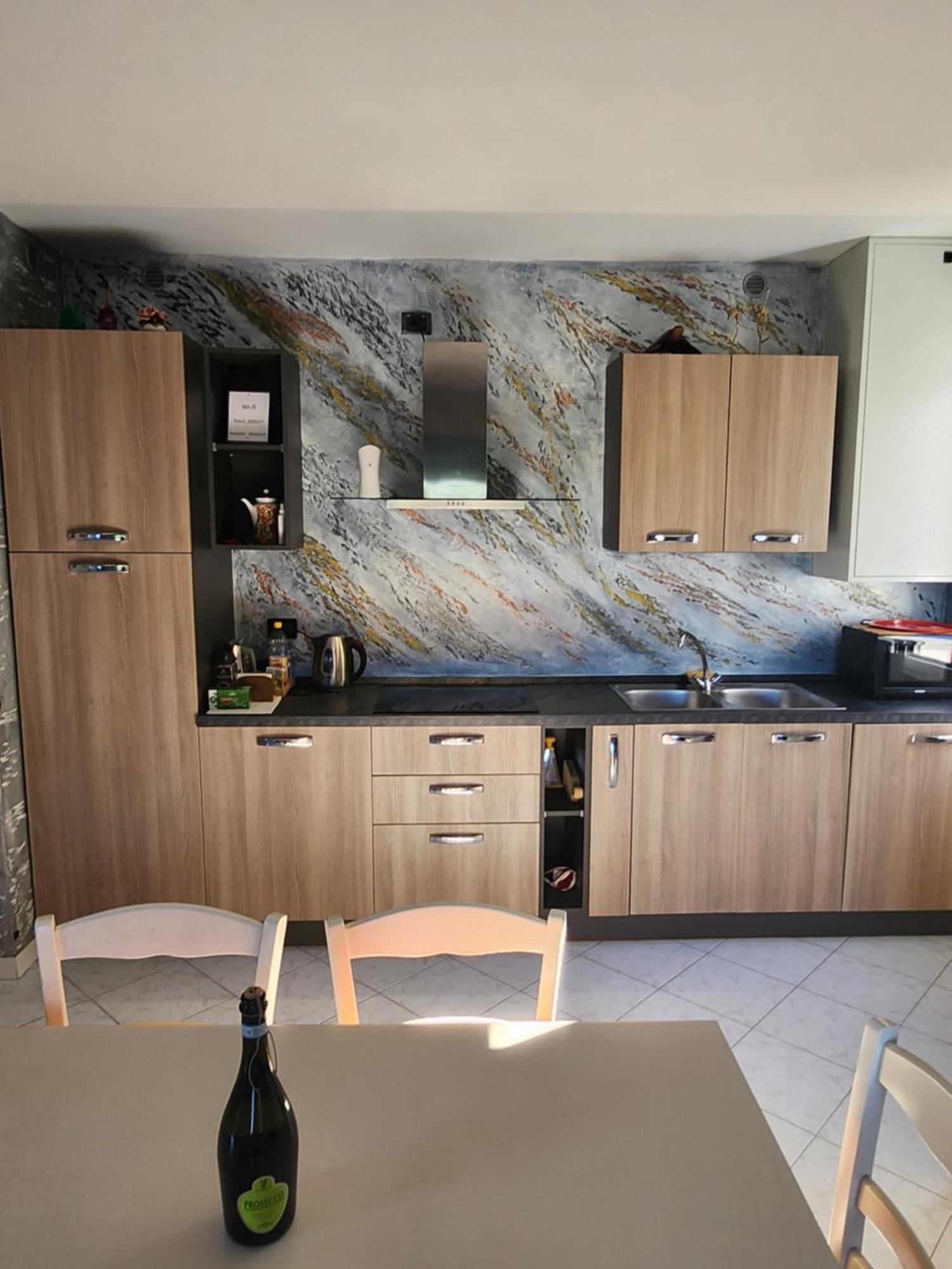 Kidonia - Iseo Lake Apartmens Sale Marasino Zewnętrze zdjęcie